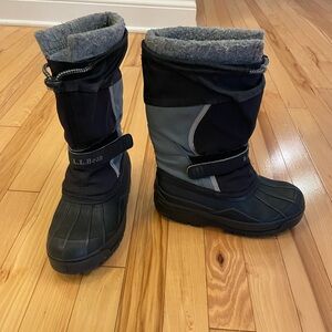 L.L. Bean Gray Wool-Lined Footwear